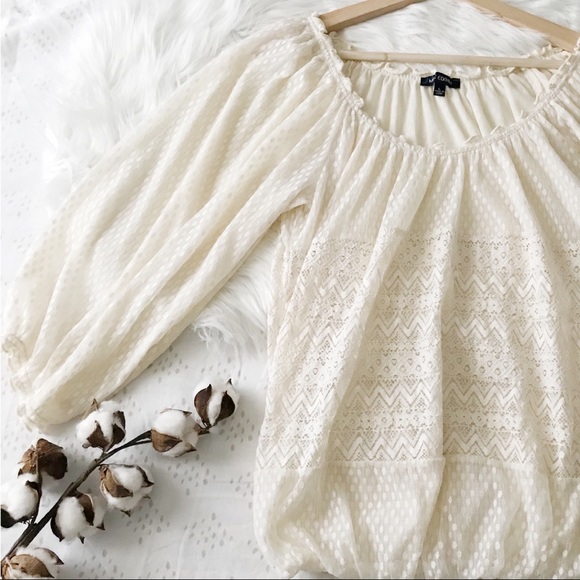Max Edition Tops - Cream Lace Billowy Top
